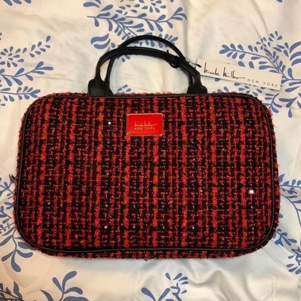 Nicole Miller toiletries makeup bag NWT